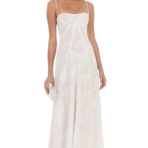 Lucy in the sky- Textured Floral Maxi Dress in White